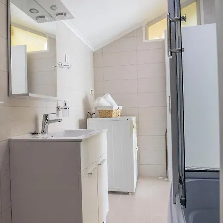 Zorana Apartment *
