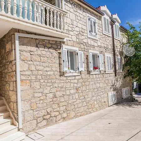 Zorana Apartment *
